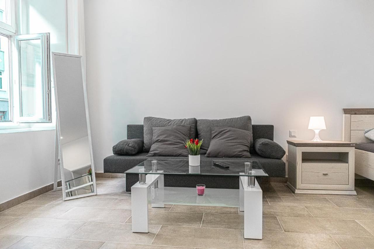 Homelike 2Br Apt Near U1 Reumannplatz - 9 Min To Center Vienna Exterior photo